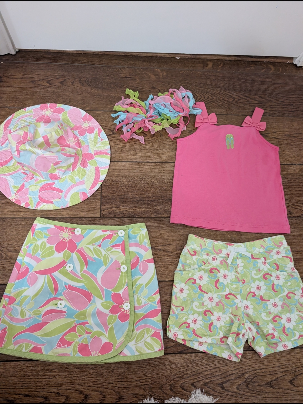 Gymboree Palm Spring Set With Reversible Skirt, Tank, Shorts, And Hat Size 3-4